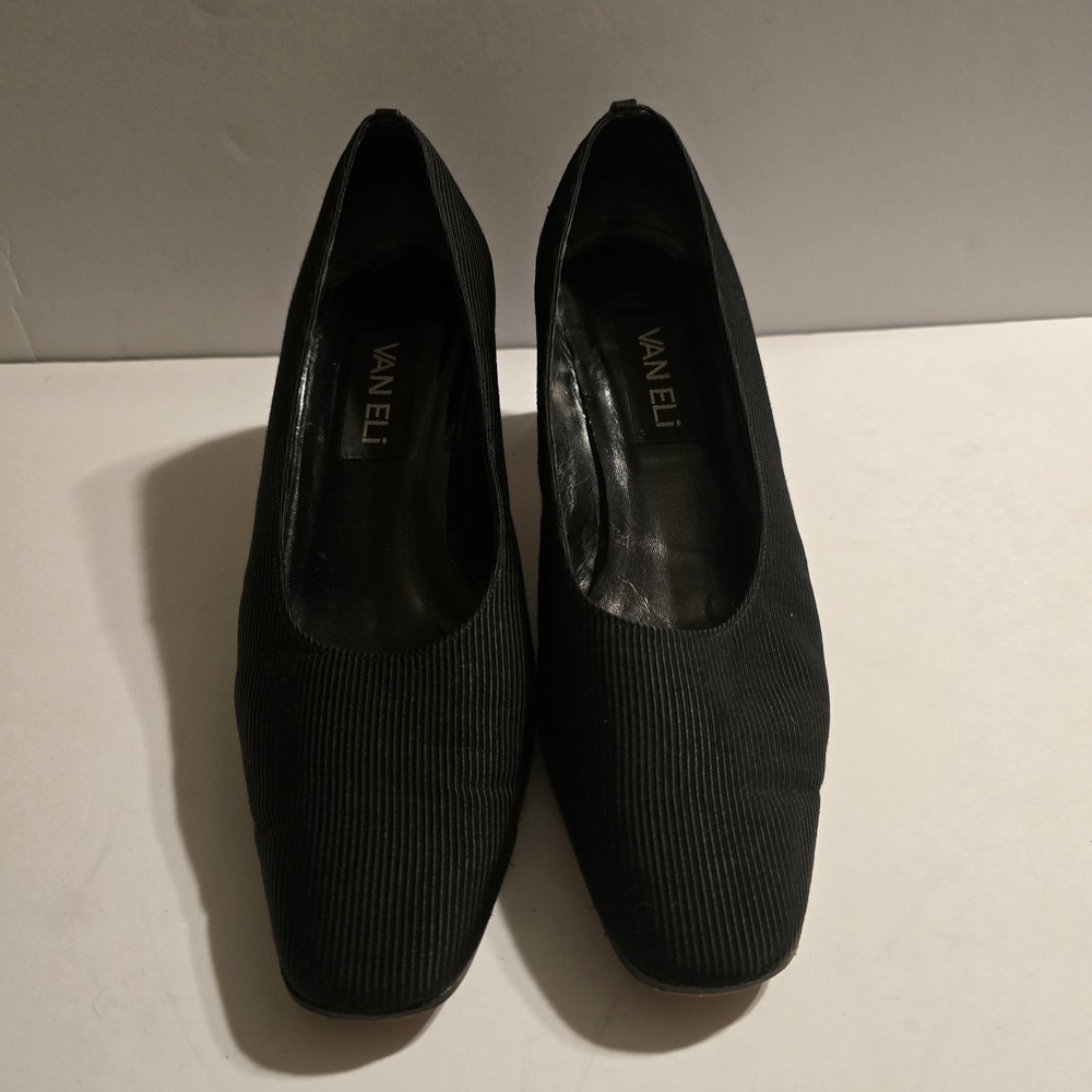 Vaneli Women's Almond Astyr Dress Pump Block Heel Black Size 8.5M‎